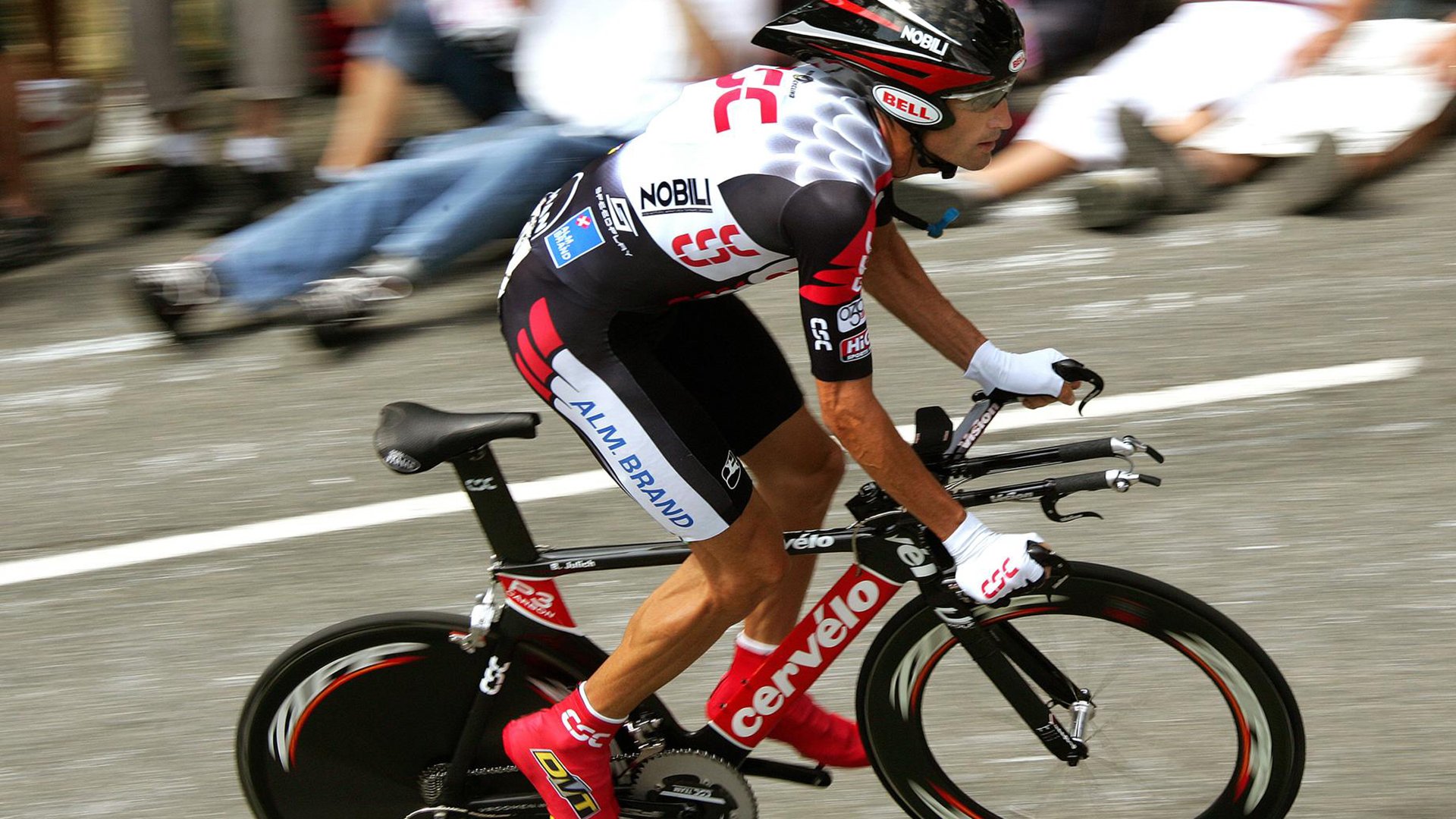 最震撼的扣篮瞬间，最震撼的扣篮瞬间动作